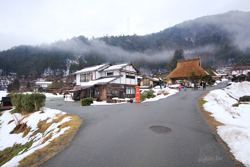 京都旅遊▎美山觀光巴士一日遊交通方式。來京都玩也能拜訪合掌村！