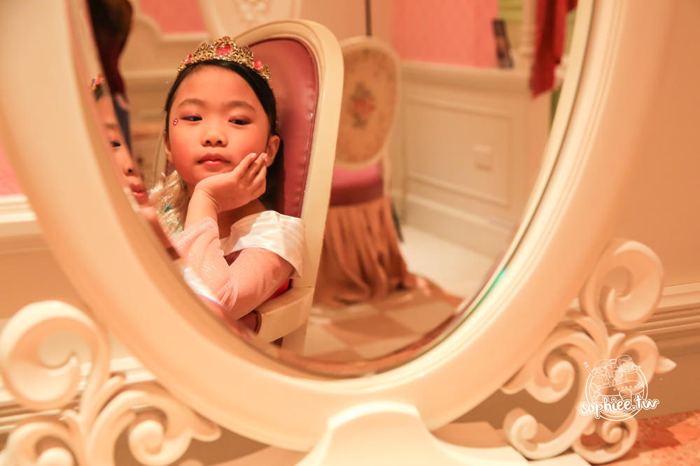 香港迪士尼︱魔法化妝廳－讓公主夢成真！