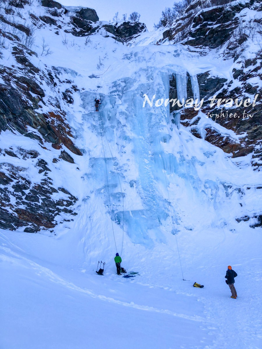 挪威極光旅遊∣挑戰冰瀑冰攀＊雪地極限運動 考驗你的意志力與肌耐力！