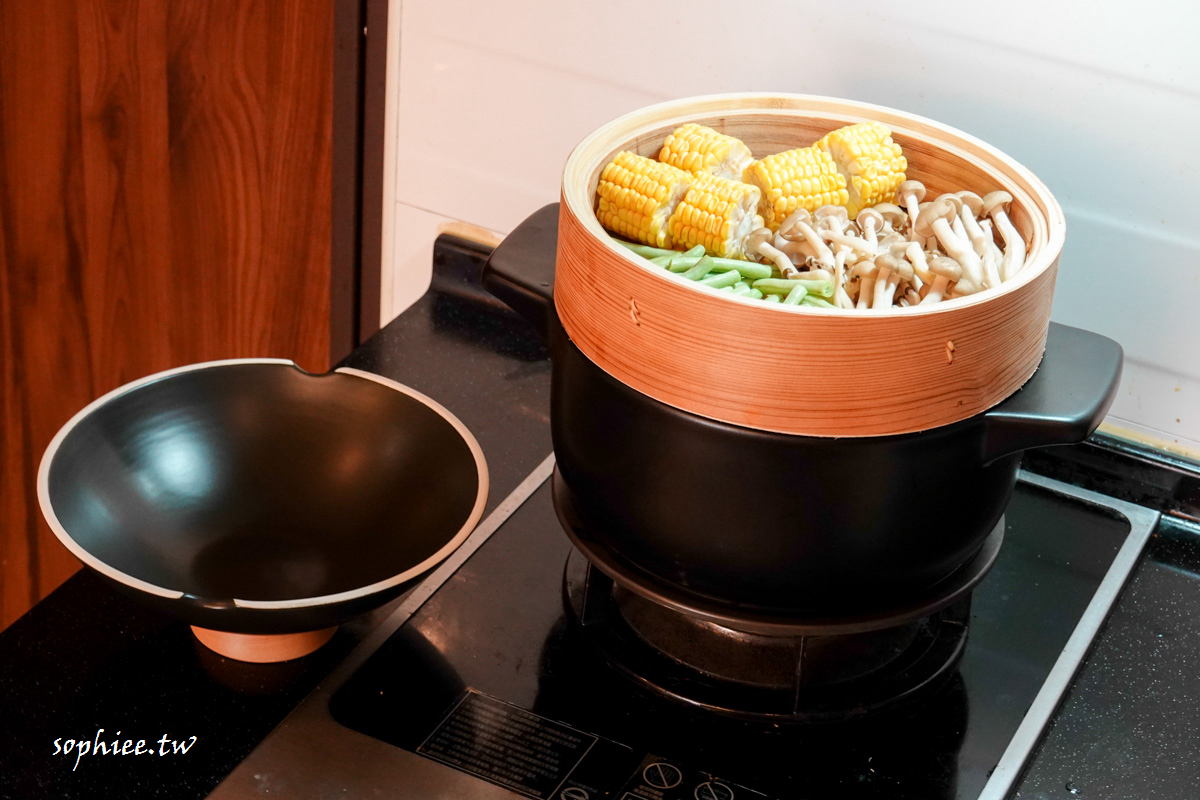 小廚房快速料理-Taste Plus日系悅味元石 上蒸下煮砂鍋 二合一多用途