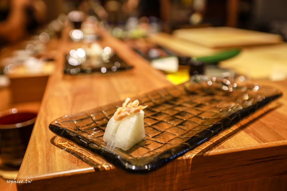 大雅無菜單日式料理推薦》味市お料理 每日只有16席 新鮮漁貨 日式熟成 客製化割烹 來場視覺的饗宴吧！