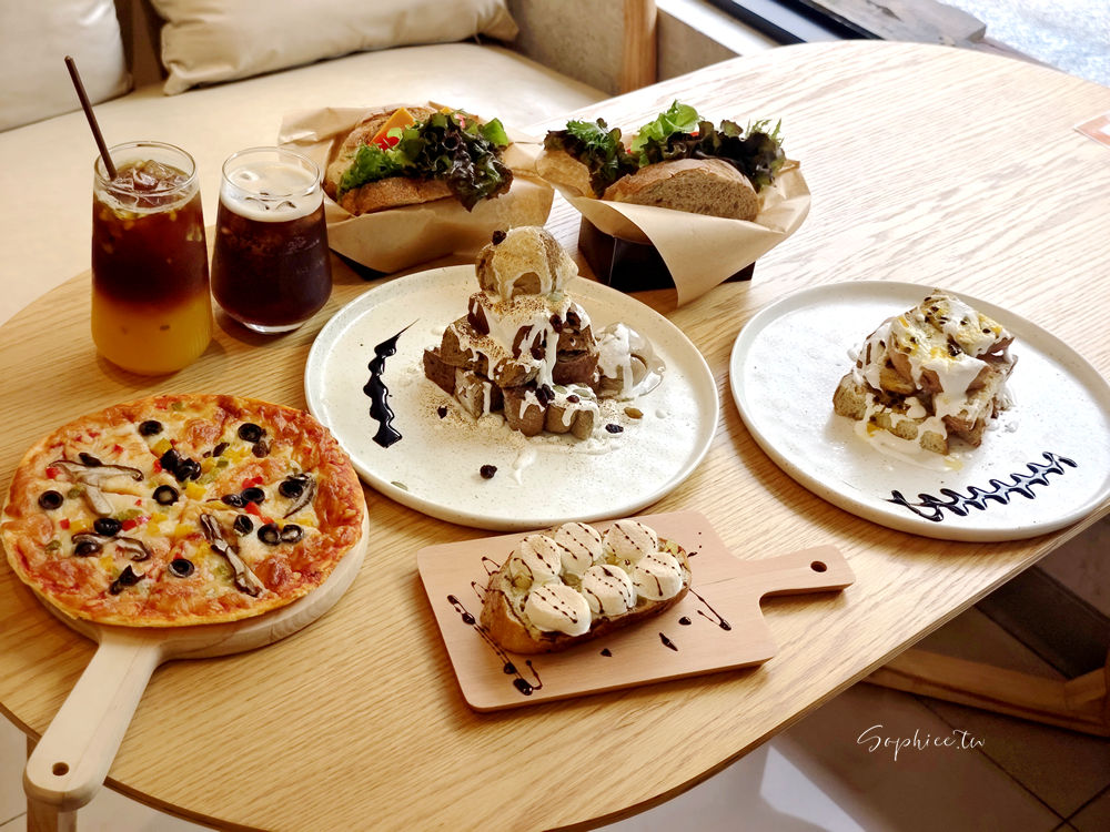 日月潭一日遊》綠能電動船遊湖 來場美食音樂之旅 周邊美食玩樂全打包！