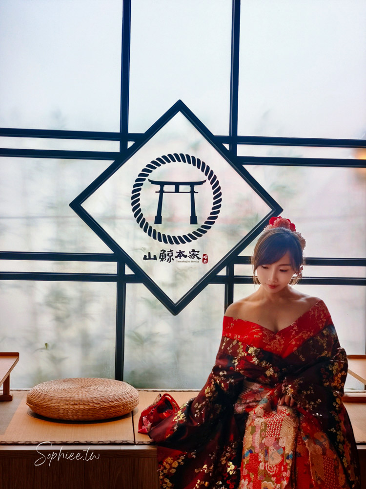 山鯨本家HONKE》台中人氣燒肉餐廳 浮誇和牛饗宴 濃濃日式氛圍 還有免費和服體驗喔