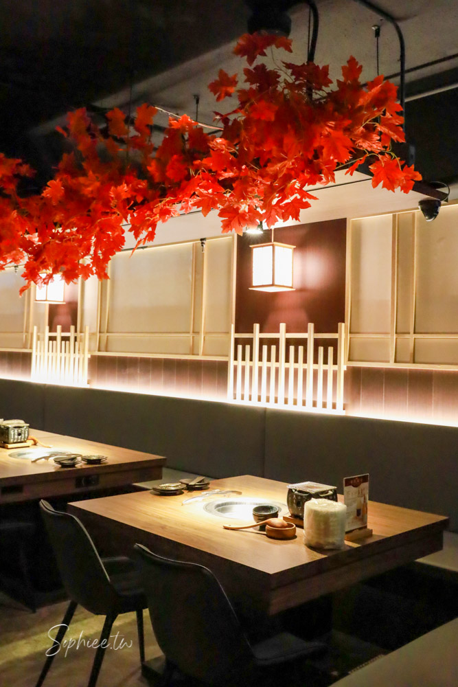 山鯨本家HONKE》台中人氣燒肉餐廳 浮誇和牛饗宴 濃濃日式氛圍 還有免費和服體驗喔