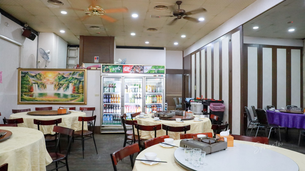 2026台中年菜外帶推薦》大祥海鮮燒鵝餐廳 除夕圍爐外帶年菜預訂 除夕當天現做外帶年菜 限量100組! 2026台中年菜外帶推薦》大祥海鮮燒鵝餐廳 除夕圍爐外帶年菜預訂 除夕當天現做外帶年菜 限量100組!