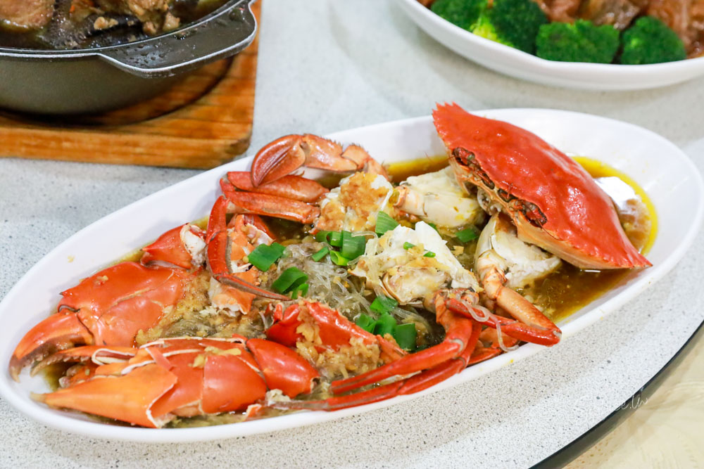 2026台中年菜外帶推薦》大祥海鮮燒鵝餐廳 除夕圍爐外帶年菜預訂 除夕當天現做外帶年菜 限量100組! 2026台中年菜外帶推薦》大祥海鮮燒鵝餐廳 除夕圍爐外帶年菜預訂 除夕當天現做外帶年菜 限量100組!