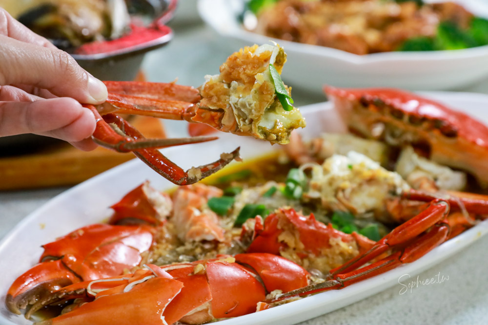 2026台中年菜外帶推薦》大祥海鮮燒鵝餐廳 除夕圍爐外帶年菜預訂 除夕當天現做外帶年菜 限量100組! 2026台中年菜外帶推薦》大祥海鮮燒鵝餐廳 除夕圍爐外帶年菜預訂 除夕當天現做外帶年菜 限量100組!