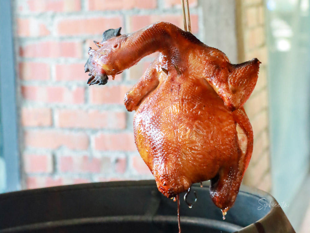 彰化親子景點》田中窯創藝園區 蜀葵花季開展 踏青賞景 捏陶彩繪 拓染玩貓 吃美食 今年春節就去走走! 彰化親子景點》田中窯創藝園區 蜀葵花季開展 踏青賞景 捏陶彩繪 拓染玩貓 吃美食 今年春節就去走走!