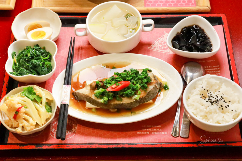 有春茶館》台中台菜推薦 古早味手路菜美食 台中聚餐首選餐廳 內行人的口袋名單餐廳！