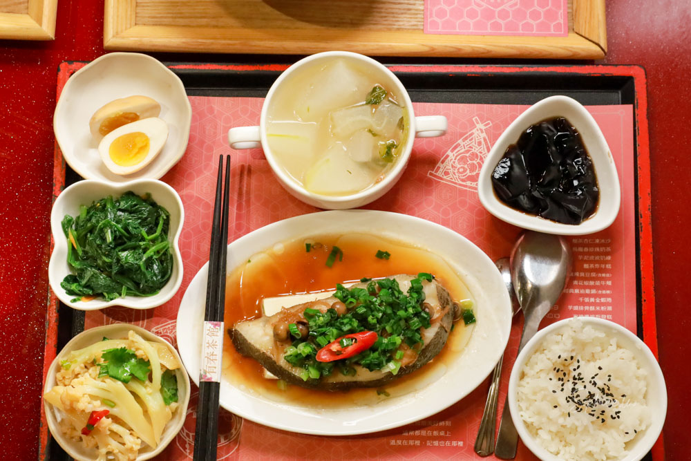 有春茶館》台中台菜推薦 古早味手路菜美食 台中聚餐首選餐廳 內行人的口袋名單餐廳！