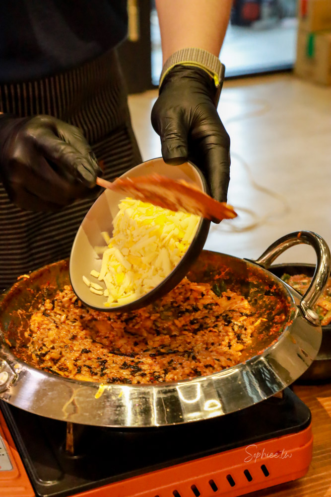 釜山三味食堂│台中韓式料理推薦 來自釜山的美味 還有韓國歐巴桌邊料理喔! 釜山三味食堂│台中韓式料理推薦 來自釜山的美味 還有韓國歐巴桌邊料理喔!