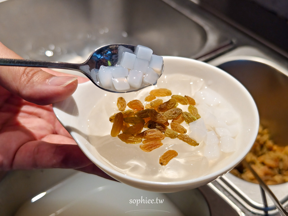 廈門萬象城必吃美食｜排隊也甘願的「王繁星麵館」猛火爆炒濃油赤醬 銷魂本幫麵 一吃就愛上！