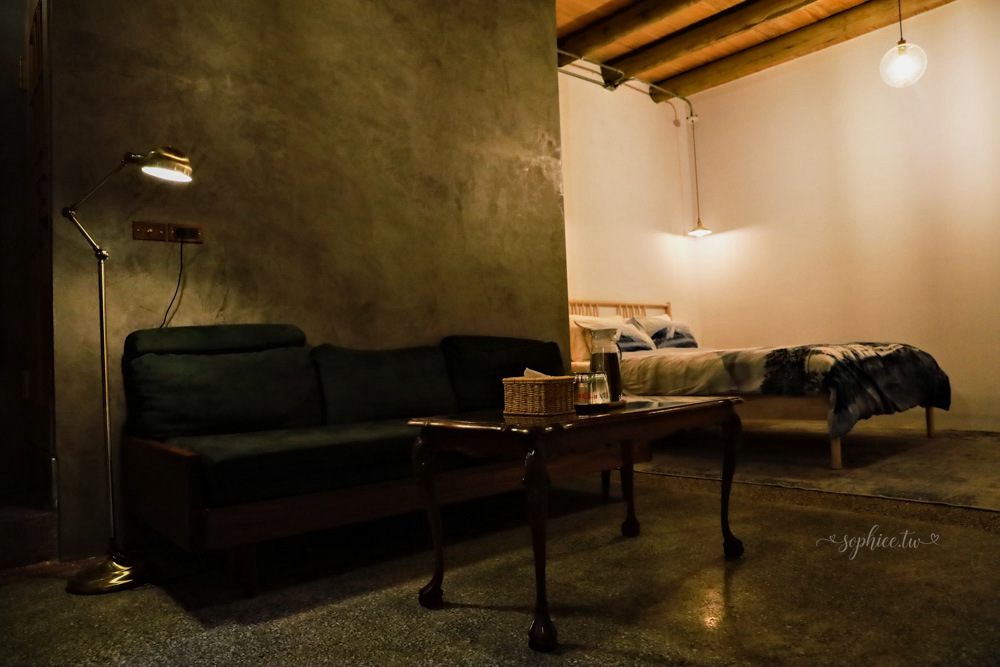紡南FunNan Guesthouse│台南民宿推薦中西區絕美老宅 下樓秒到國華街美食戰區！