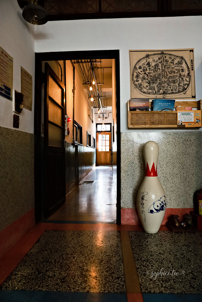 紡南FunNan Guesthouse│台南民宿推薦中西區絕美老宅 下樓秒到國華街美食戰區！ 住進時光編織的老宅 台南紡南旅宿