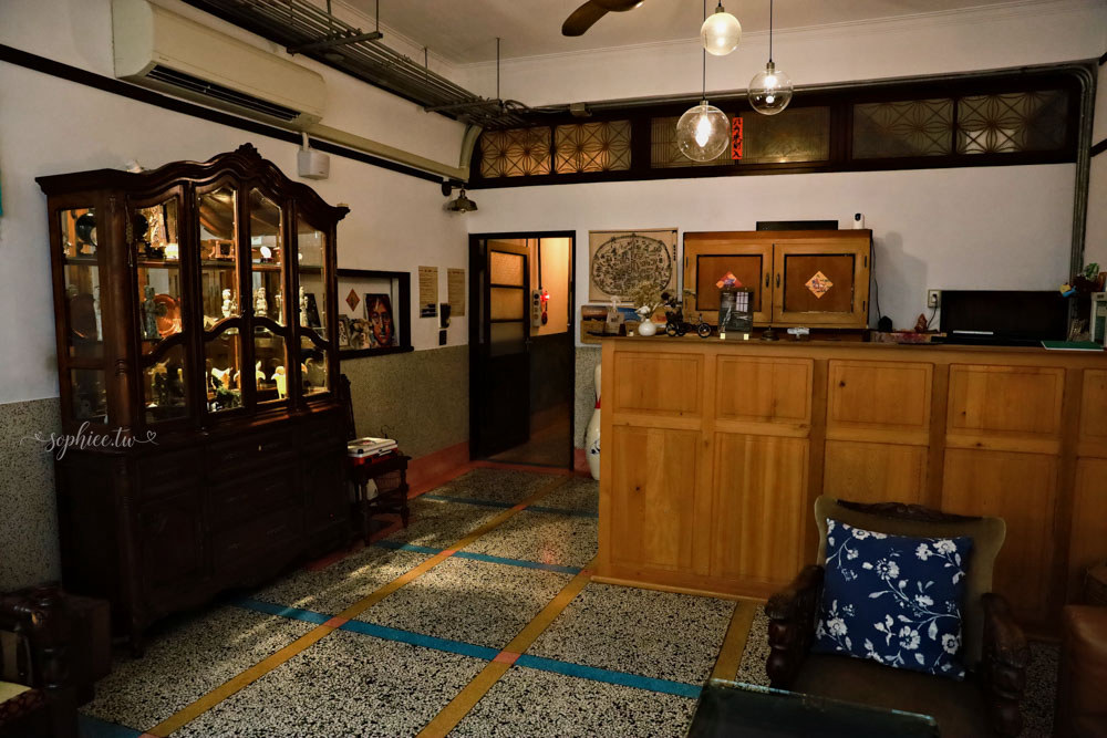 紡南FunNan Guesthouse│台南民宿推薦中西區絕美老宅 下樓秒到國華街美食戰區！